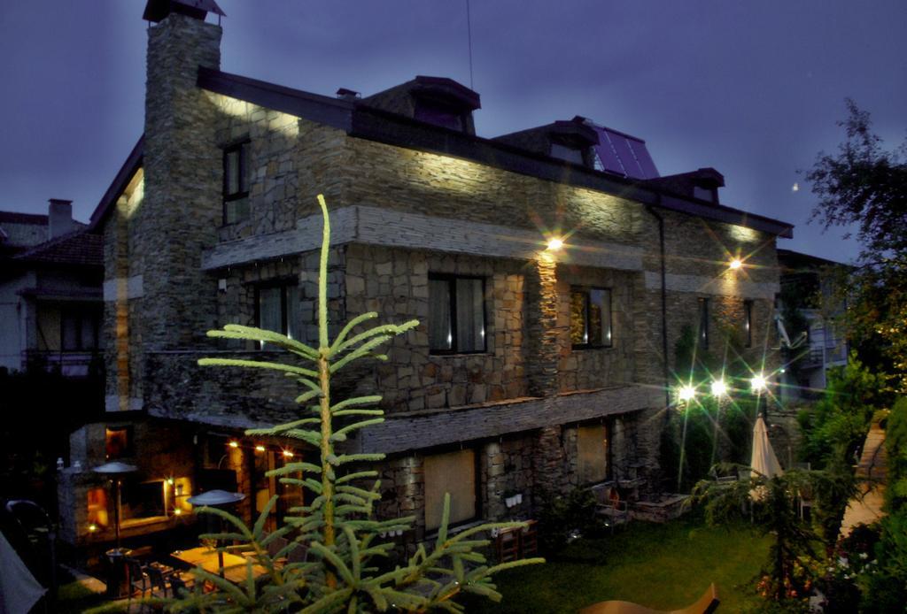 Villa Vuchev ヴェリングラード エクステリア 写真