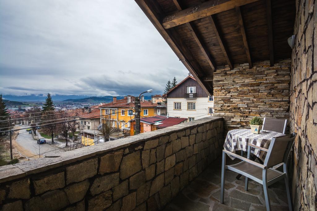 Villa Vuchev ヴェリングラード エクステリア 写真