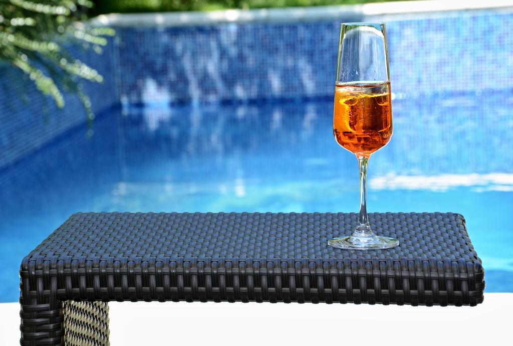 Villa Vuchev ヴェリングラード エクステリア 写真